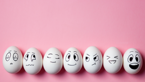 顔のむくみや肌の変化は「お腹の流れ」から始まっているかもしれません